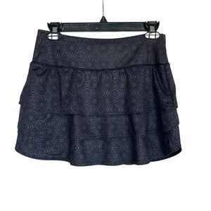 Athleta Womens Size XS Skort Black Gray Floral Tiered Active Tennis Pickleball
